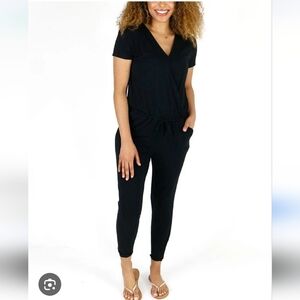 Grace & Lace Classic Black Jumpsuit Cinch Waist V-neck Crossover Top Stretch XL